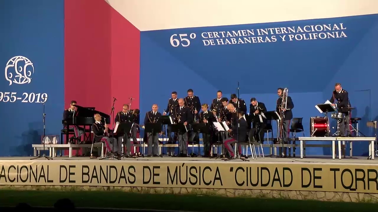 Segunda Velada: Actuación del Ensemble de clarinetes de la Banda de Música de la Policía del Estado de Italia